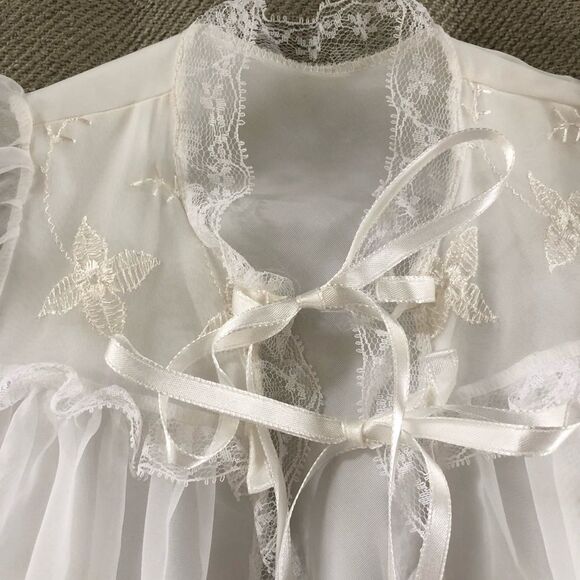 Vintage Christening Gown Open Front Tie Neck Flexible Infant Size - Picture 4 of 6